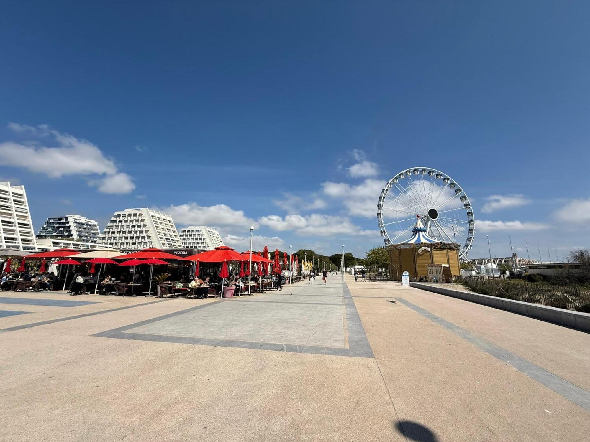 Appart Grande Motte Quartier Couchant - Parking - Balcon- Piscine - Plage 300M La Grande-Motte Esterno foto
